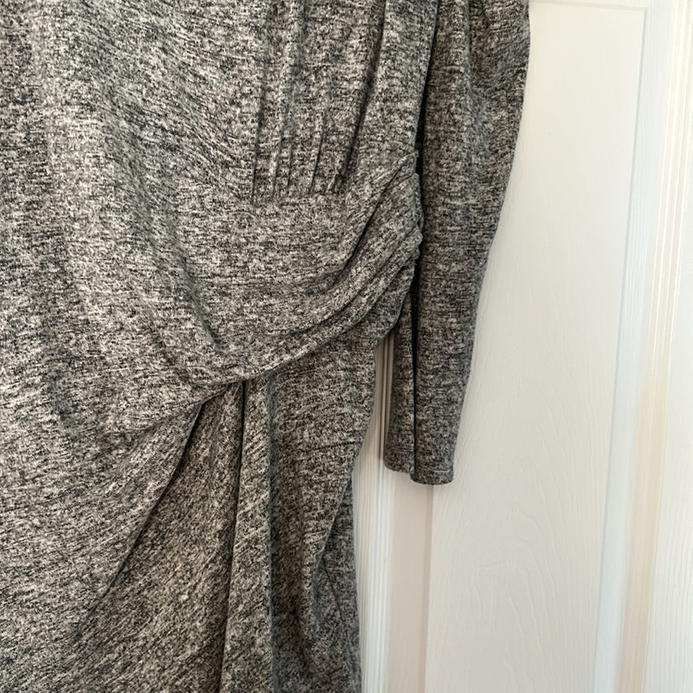 Athleta - Picture 2 of 3